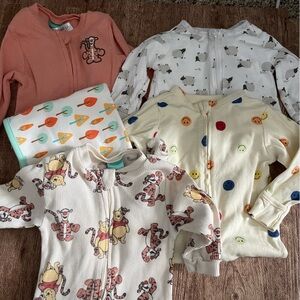 Disney Baby 5 Item Bundle 3-9 Months